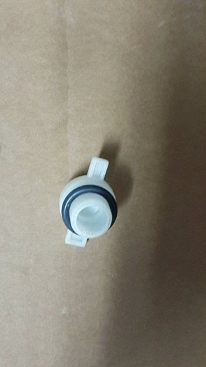 طبة قربة مياه بيضاء