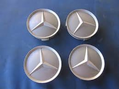 طاسة جنط اسبور متوسط