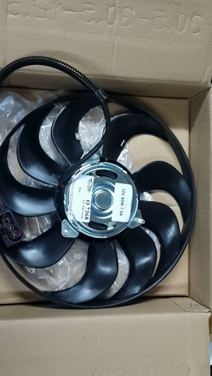 مروحة تكييف بولو