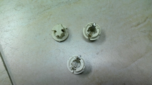 دويل لمبة ابيض 210