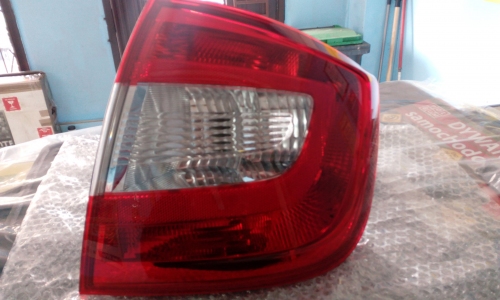 فانوس خلفى رابيد 2012 L