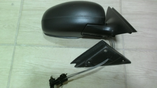 مرايا فابيا عادة 2009 R