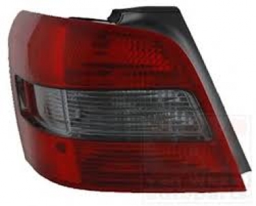 فانوس خلفى GLK R