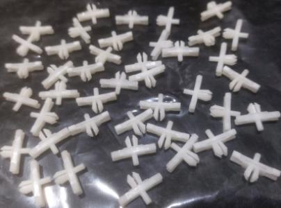 كلبس مزراب سقف