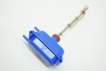 قربة سنتر لوك تنك 123 زرقاء