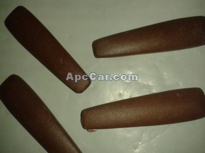غطاء اكرة زجاج كنز بنى