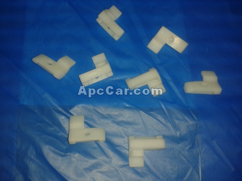 كلبس موزة خلفى 300 ابيض R